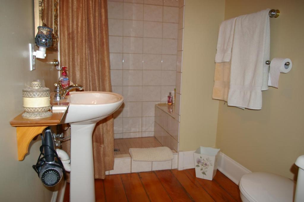 Royal Manor Bed & Breakfast Niagara-on-the-Lake Zimmer foto